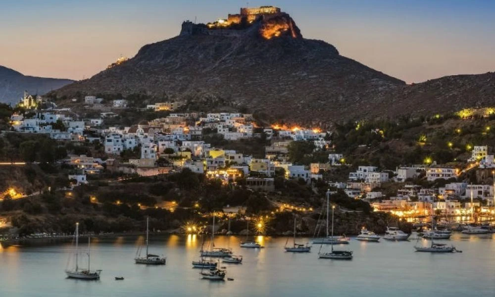 Λέρος: Υδροδότηση του νησιού με πλοία του Πολεμικού Ναυτικού